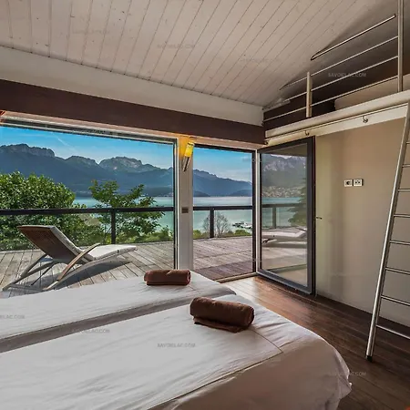 Villa D'annecy D'exception Avec Acces Au : Hollywood